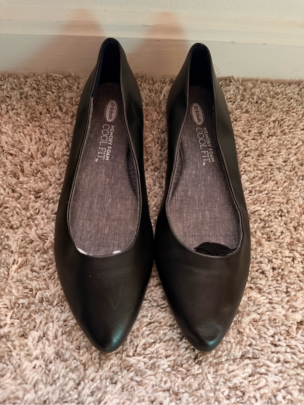 Dr. Scholl's Black Pointed Toe Flats